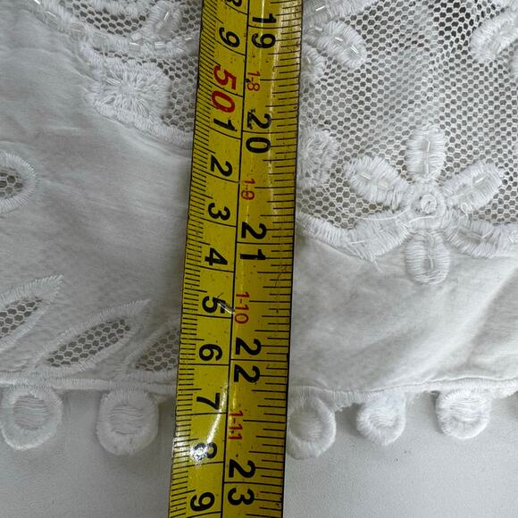 Anthropologie Maeve Lavinia Beaded Embriorered Top White Floral Women’s Size 0 - Picture 8 of 8